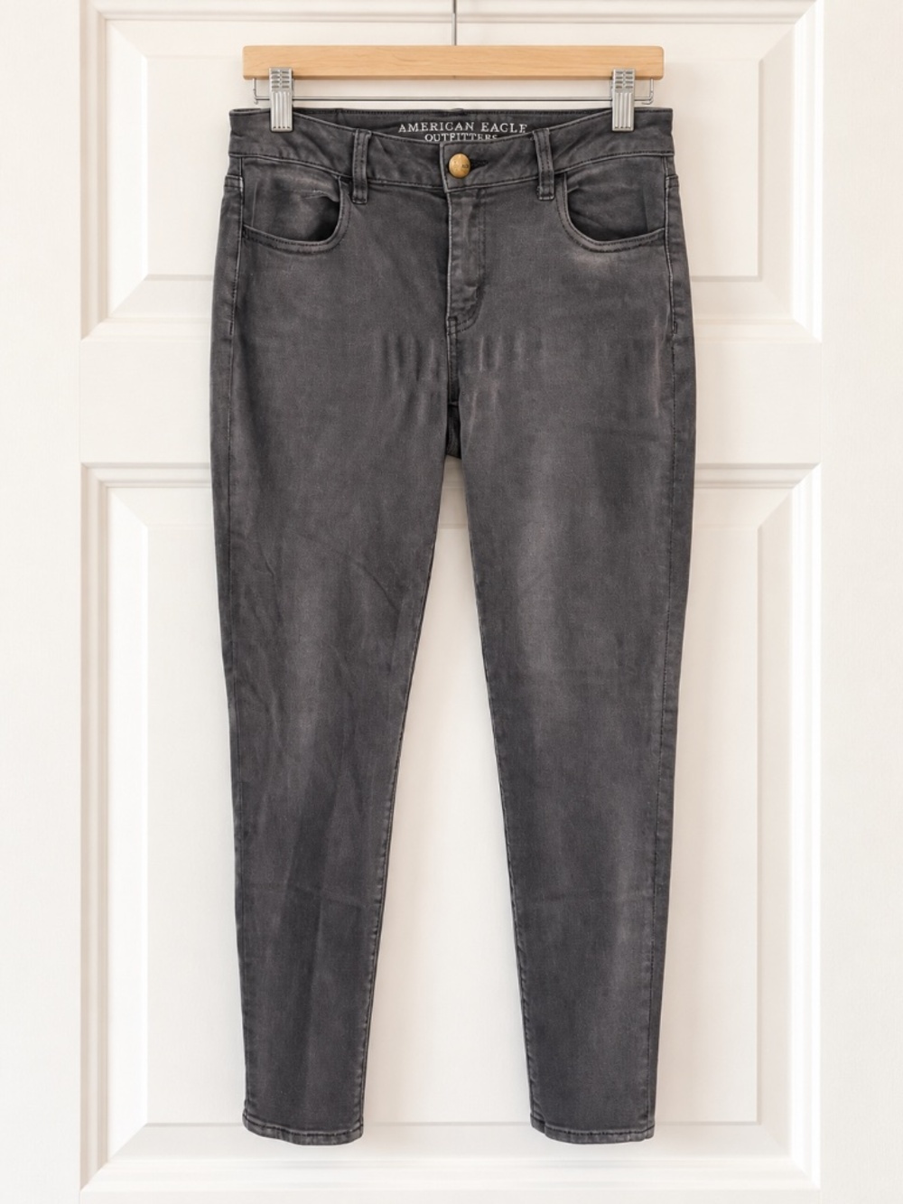 American Eagle Gray Jegging Jeans Size 8 Regular